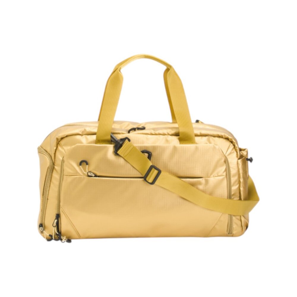 TRAVELERS CHOICE 20 In Lightweight Duffle With Shoe Compartment